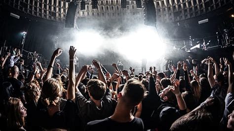 1920x1080px Free Download Hd Wallpaper Deadmau5 Concert Rave Crowd