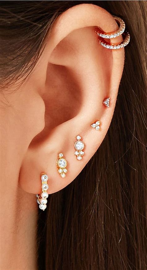 Beautiful Multiple Ear Piercing Ideas For Women Bodyjewelry Earringpiercingideas Ear