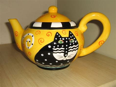 Vintage 1998 Laurel Burch Teapot Ceramic Yellow Black Cat Tea Pots