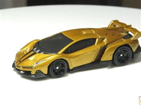 Hot Wheels Lamborghini Veneno Color Oro Meses Sin Intereses