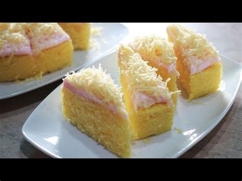 Ide membuat cake pisang ini ketika berkunjung ke blog mbak diah didi's kitchen. Kue Cake Pisang Kukus Mawar - KUE BOLU - CAKE PANDAN KUKUS ~ Jajahan Resep Masakan / Kukus cake ...