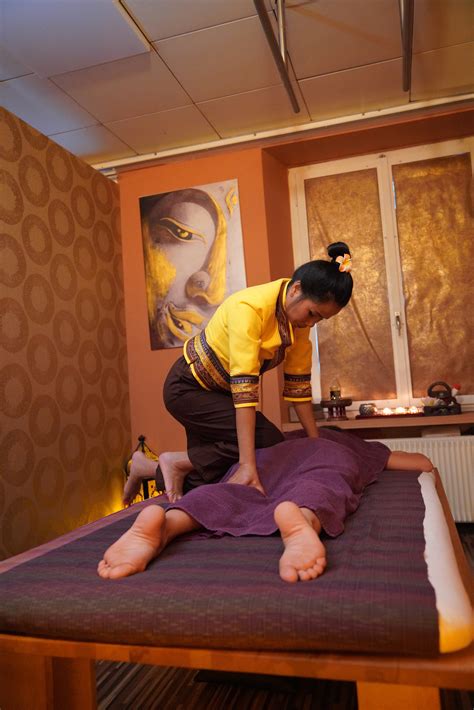 Klassische Thai Öl Massage — Sén Thai