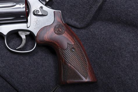 Smith Wesson Deluxe Shot Mag Wood Grips 7761 Hot Sex Picture