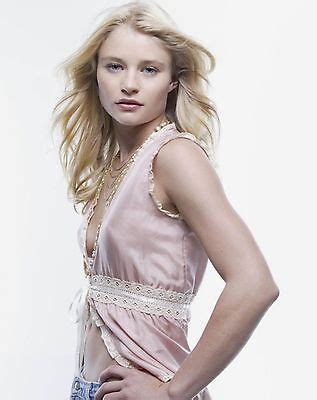 Emilie De Ravin Sexy Hot Dress Posing X Ebay