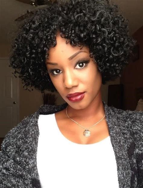 20 Natural Hair Styles That Are Professional Enough For The Workplace