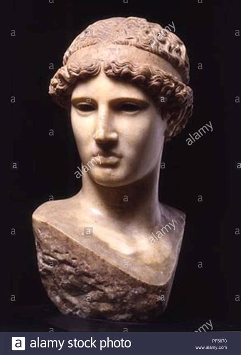 Atena Lemnia Bologna Stock Photo Alamy Greek Sculpture Ancient Greek Art
