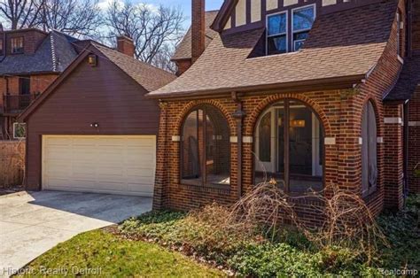 1931 Tudor Revival For Sale In Detroit Michigan — Captivating Houses