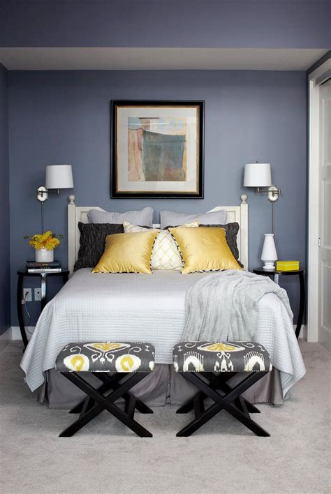 It's easy to do that by opting for colorful bedding or cushions. 21 Ways to Decorate with Gray Walls and Accessories That ...