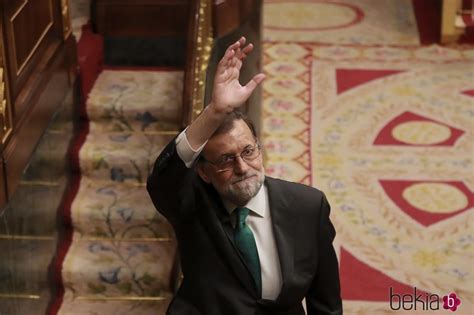 Ahora queda en manos de otros partidos la presentación de mociones alternativas, en un plazo de 48 horas. Mariano Rajoy se despide del Congreso ante el triunfo de ...