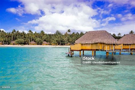 Luxury Stilt Houses On The Bora Bora Atoll In Tahiti Stock Photo