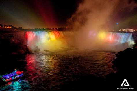 Niagara Falls Day And Night Tour With 3 Course Dinner