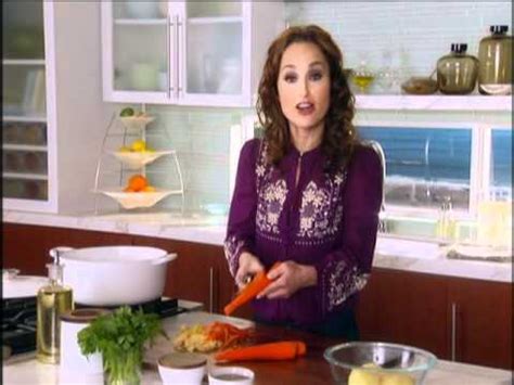 Syndicated shows, cookbooks, apparel lines, celebrity restaurants and giada de laurentiis got her big break in 2002 when a food network executive discovered the future star in an article about the de laurentiis family. Giada At Home by Food Network - YouTube