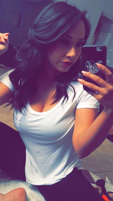 23 Hottest Mirror Selfies Proving The Mirror Selfie Isnt Dying
