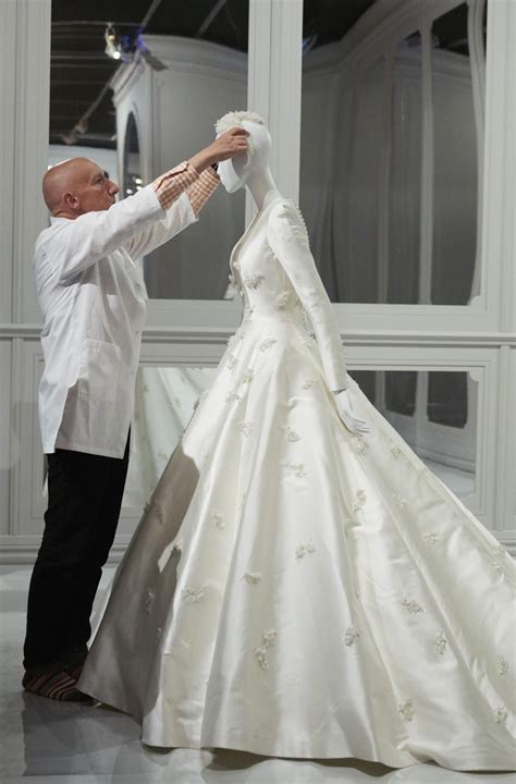 Miranda Kerrs Dior Wedding Dress Just Landed At The National Gallery Of Victoria Dior Wedding