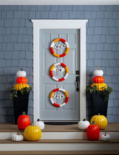 25 Halloween Cheap Decorating Ideas To Keep Your Budget From Getting Scary