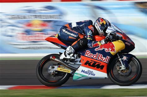 Oliveira Takes 2nd Career Pole In Argentina Motogp™