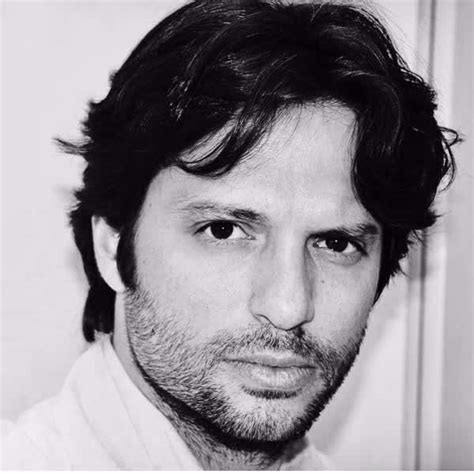 Le dr courbier est un chirurgien de renom pratiquant la chirurgie esthetique à marseille: Dr Farès BELHASSEN, Chirurgien plasticien et esthétique à ...