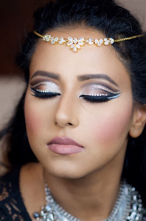 DOUBLE CUT CREASE BLING MAKEUP LOOK - Indian Bridal Makeup Boston