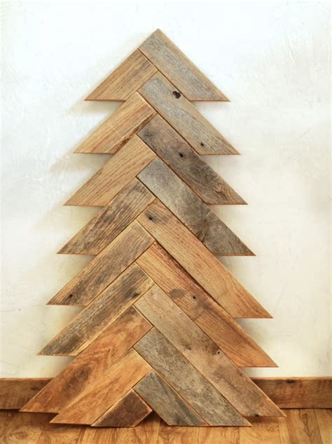 10 Wooden Christmas Trees With Eco Style