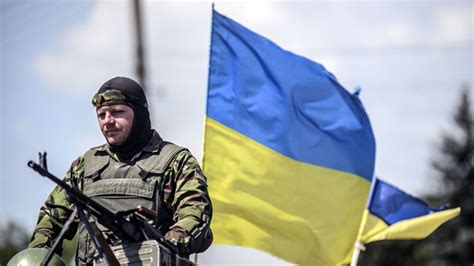 Grote Groep Oekraïense Soldaten Steekt Russische Grens Over Vrt Nws