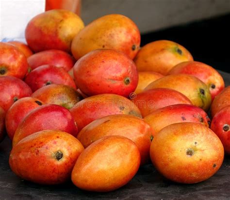 Ripe Red Mangoes For Sale Stock Image Image Of Outdoor 41463319