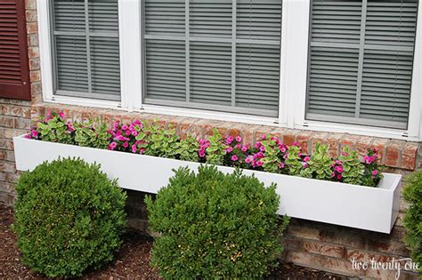 Each box has a stylish exterior with decorative molding and coordinating brackets, offering a sleek and classic appearance that works well with most exteriors and decor, even modern. How to Make a Window Box