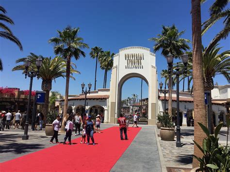 Universal Studios Entrance Red Carpet 