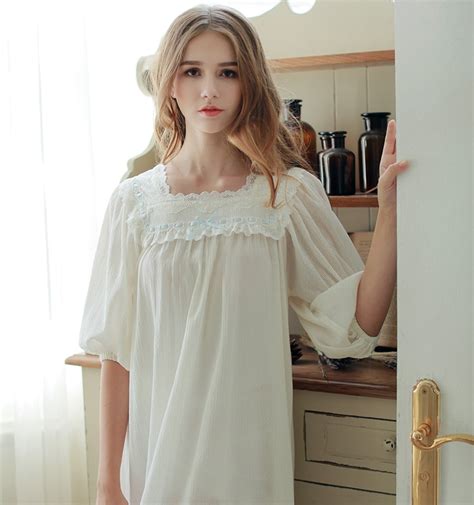 Free Shipping 100 Cotton Princess Style Womens White Nightgown Long