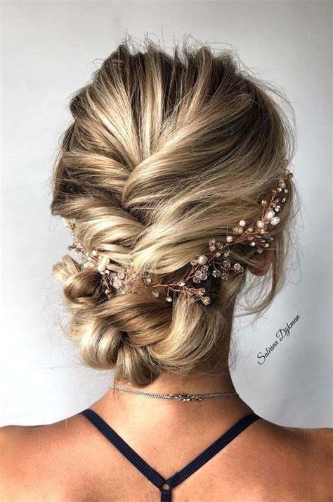 All the wedding hairstyle inspiration you could ever need. 100 Prettiest Wedding Hairstyles For Ceremony & Reception