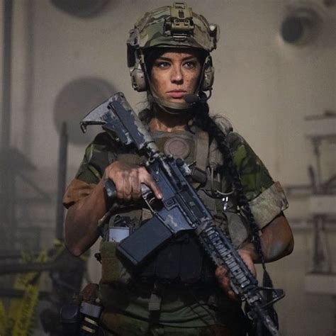 Pin By Galal Morsi On Call Of Duty Alex Zedra Military Girl