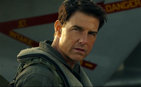 In Top Gun Maverick Tom Cruise Is His Own Wingman Vanity Fair