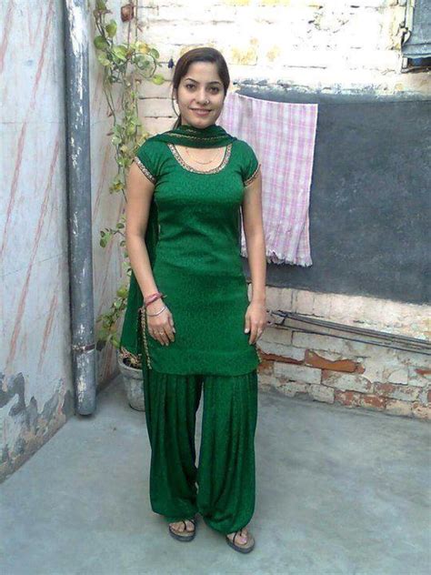 Desi Indian Girls Delhi Girls In Tight Salwar Cloth Free Download