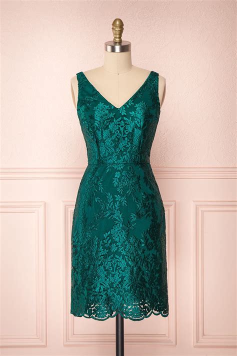 Iwakura This Gorgeous Green Dress Will Make You Stand Out In A Most
