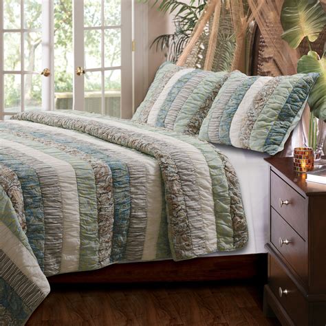 Sunham set of two quilted pillow shams gingham print stars pattern thick vintage. Greenland Home Fashions Paradise Quilt Set | Bedding sets ...