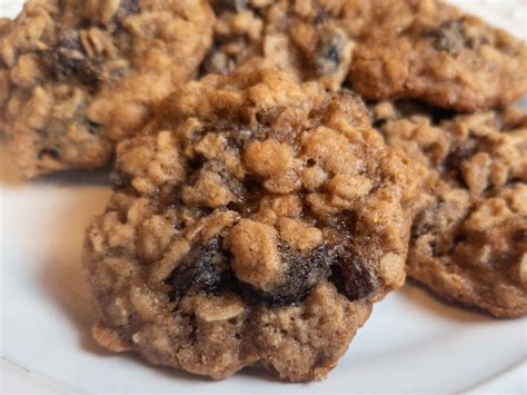 Best Ever Oatmeal Raisin Cookies Heart And Soul Cooking