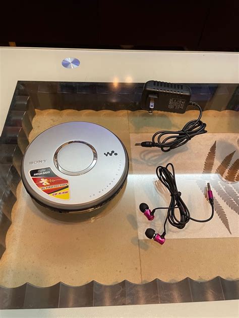Sony D Ej011 Discman Walkman Cd Player 全正常 其他 其他 Carousell