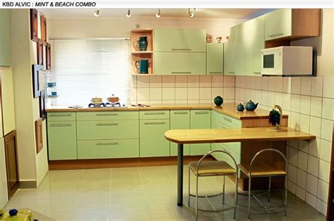 We have an elite team of interior designers, architect, kitchen product specialists, and project managers to make your kitchen 'a masterpiece'. Kitchen Decoration India | Simple kitchen design, Kitchen ...