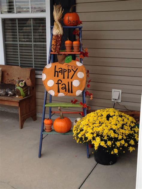 Vintage Wooden Ladder Painted In Ascp Decorated With Pumpkins And