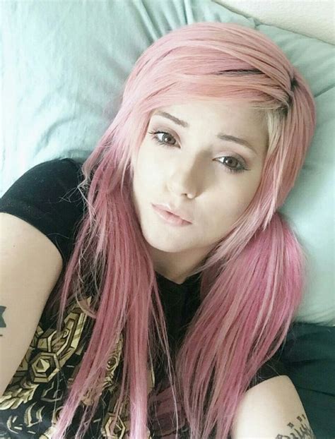 Leda Cleland Muir Photo Pink Hair