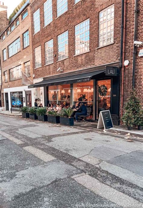 14 Best Cafes In Mayfair Perfect For People Watching While Caffeinating