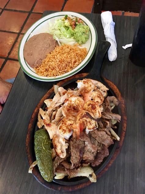34 ziyaretçi tepatitlan mexican restaurant & cantina ziyaretçisinden 1 fotoğraf ve 3 tavsiye gör. Tepatitlan - Yelp