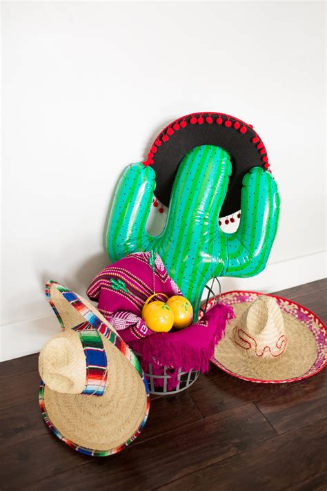 These tips will help you put together your sub tub in no time. Cactus Fiesta Party Food and Decor | Kelsey Bang
