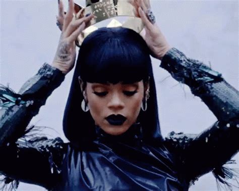 Crown GIF Rihanna Crown Queen Discover Share GIFs Rihanna Crown