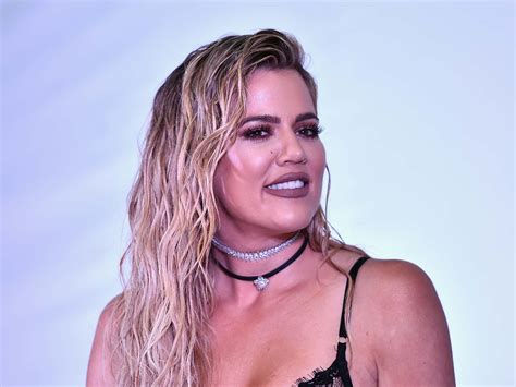 khloé kardashian called the best mom by fans as she performs improv rap with true and dream