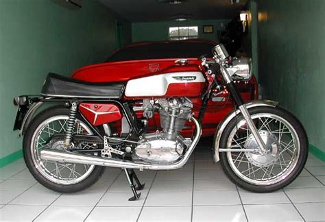 1971 Ducati 450 Mk3 Desmo Ducati Sport Classic Classic Bikes Ducati
