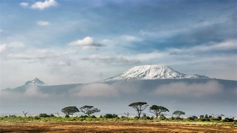 Mount Kilimanjaro From Amboseli National Park Kenya Hd Wallpaper