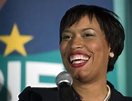 Muriel Bowser defeats Gray in DC mayoral primary