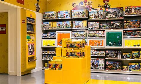 This is the influence lego toys malaysia has on us. 香港首家 LEGO® Certified Store 一览 - NOWRE现客