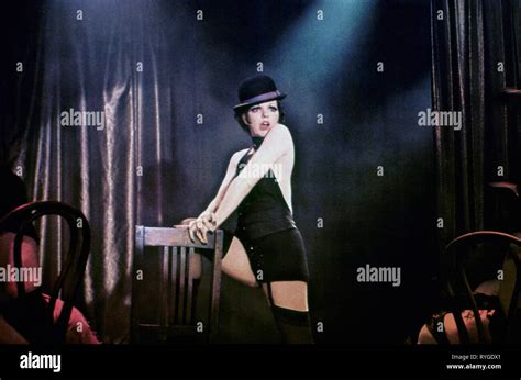 Liza Minnelli Cabaret 1972 Stock Photo Alamy