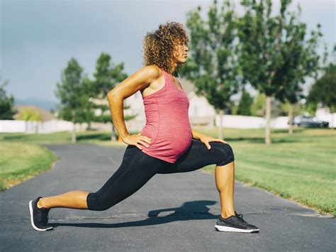 Is It Safe To Run While Pregnant Experts Explain Precautions